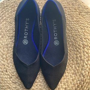 Rothy’s Point Flat size 8
